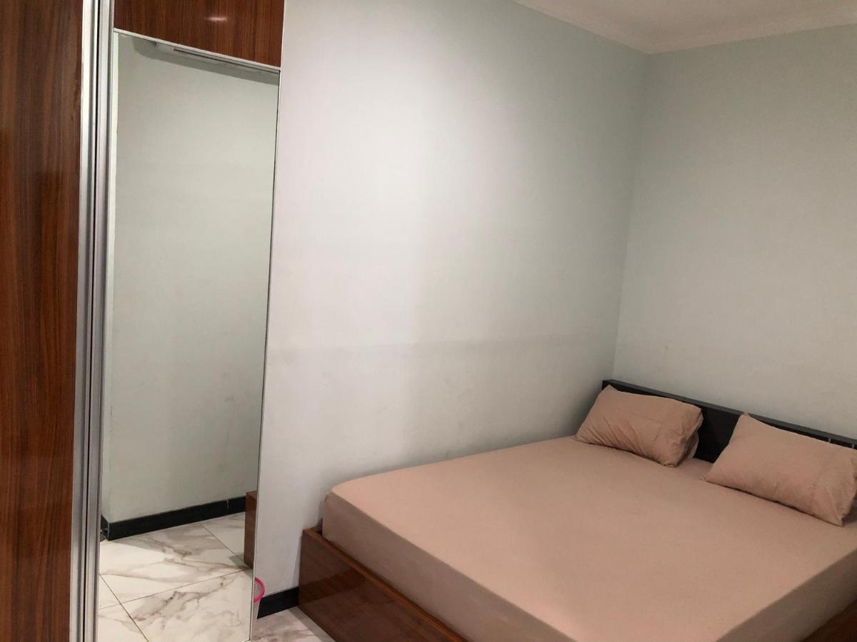 Bening Asri Guesthouse Tangerang Exteriör bild