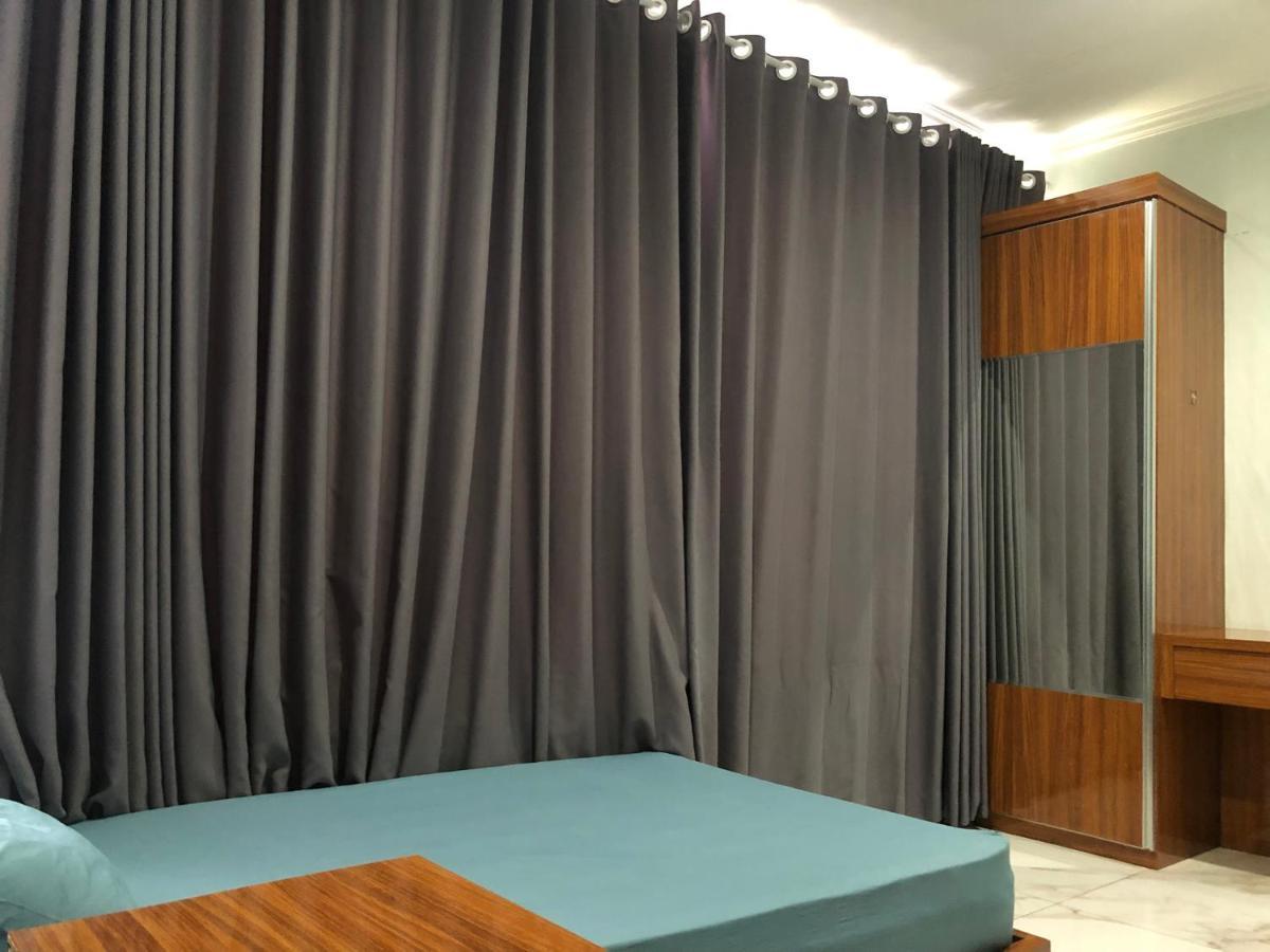 Bening Asri Guesthouse Tangerang Exteriör bild